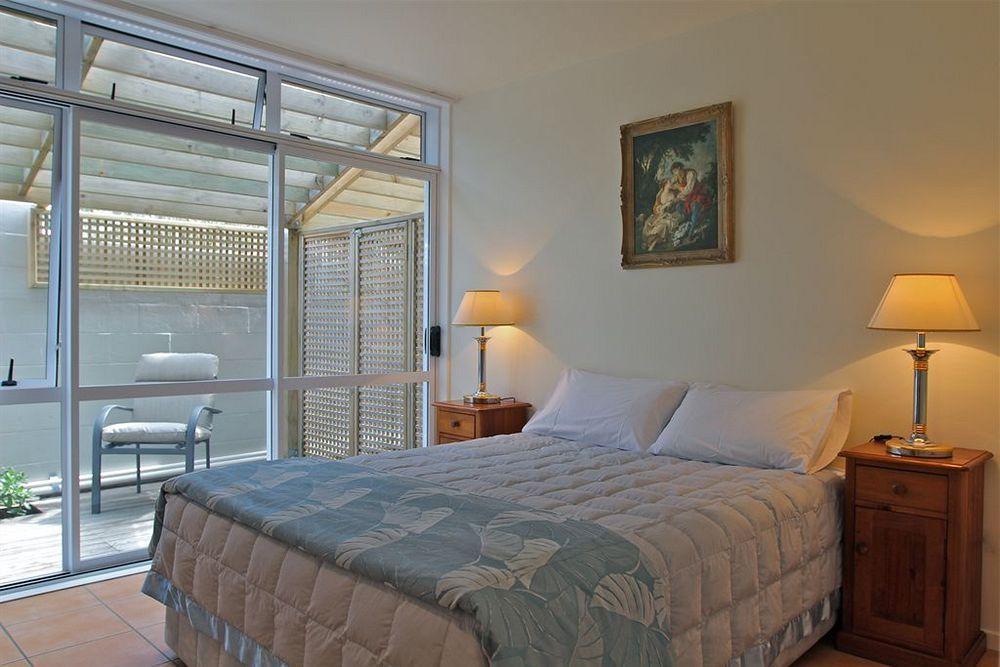 Commodores Lodge Russell Dış mekan fotoğraf