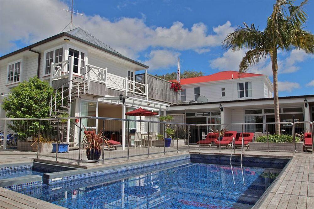 Commodores Lodge Russell Dış mekan fotoğraf
