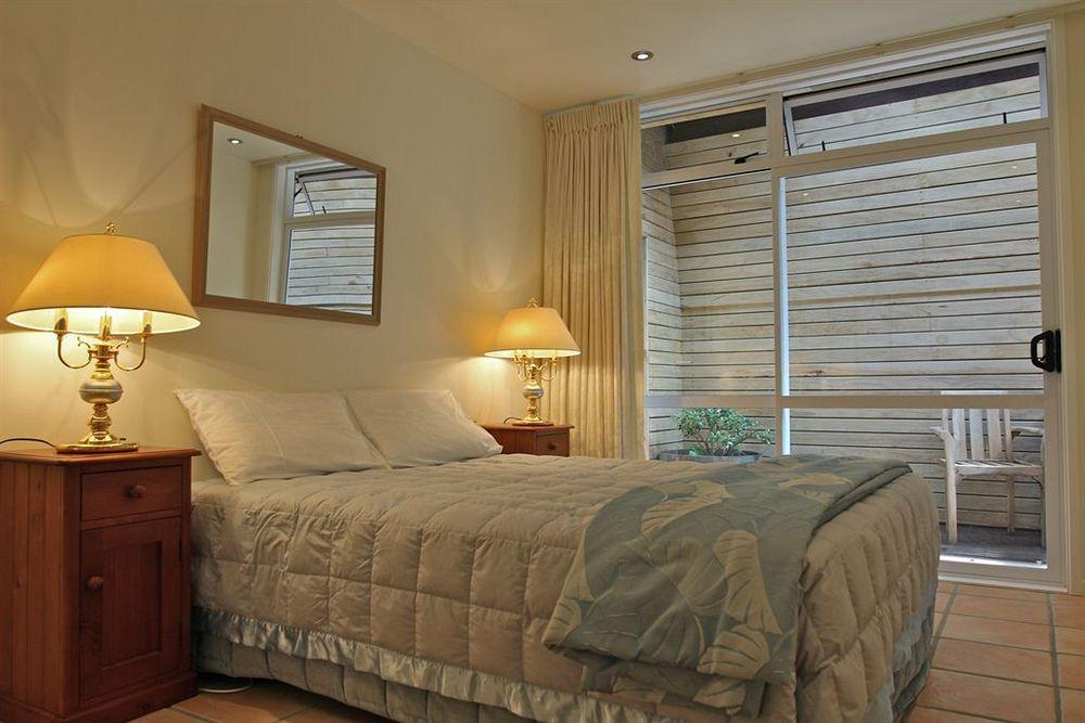 Commodores Lodge Russell Dış mekan fotoğraf
