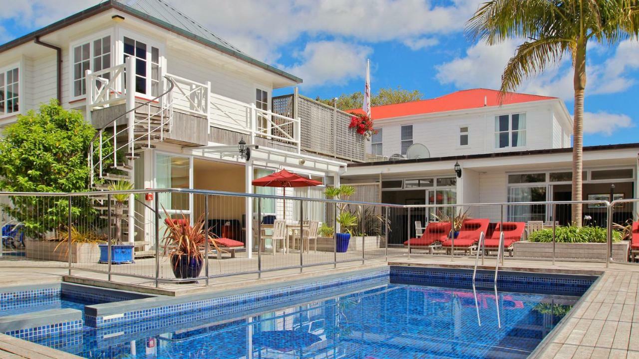 Commodores Lodge Russell Dış mekan fotoğraf